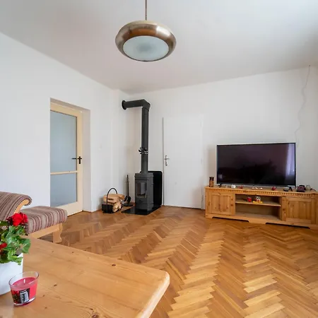 Ferienhaus By Interhome Velky Osek
