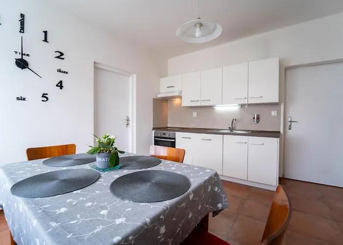 By Interhome